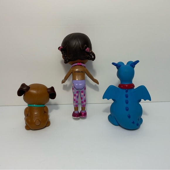 Disney Junior Doc McStuffins Mixed Lot of 3 Toys & Figures Stuffy Findo Doc - Picture 2 of 3